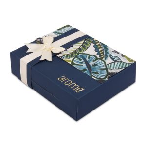 3 Quarter Floral with Bow Plain